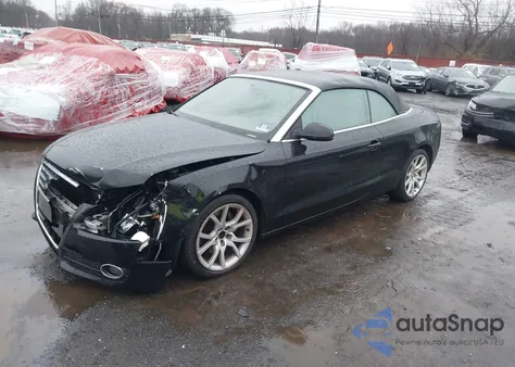 2011 Audi A5 2.0T Premium z USA, uszkodzony, nr VIN WAUAFAFH2BN005743